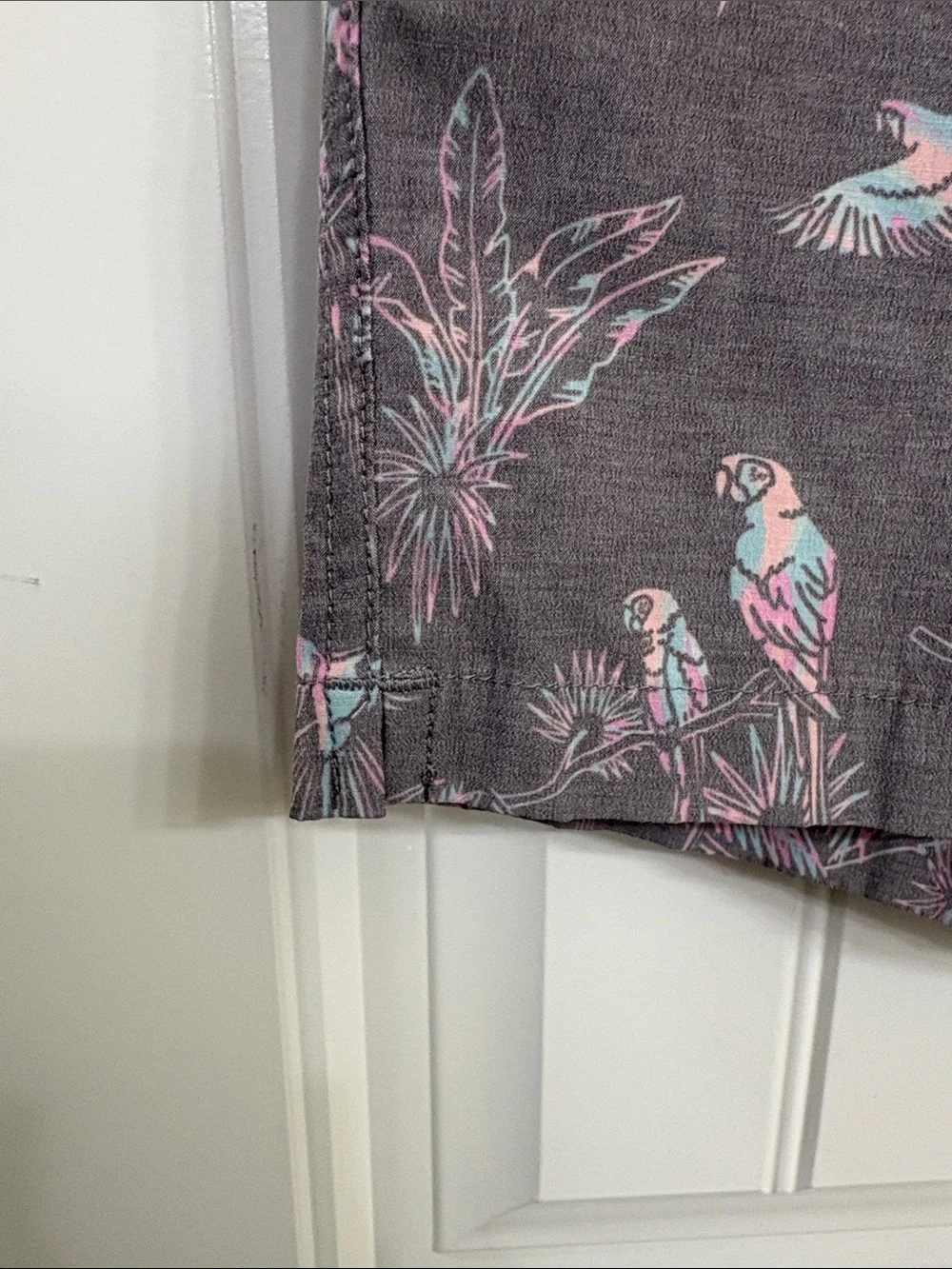 Chubbies Gray Tropical Parrot Print Swim Trunks with Teal Drawstring summer